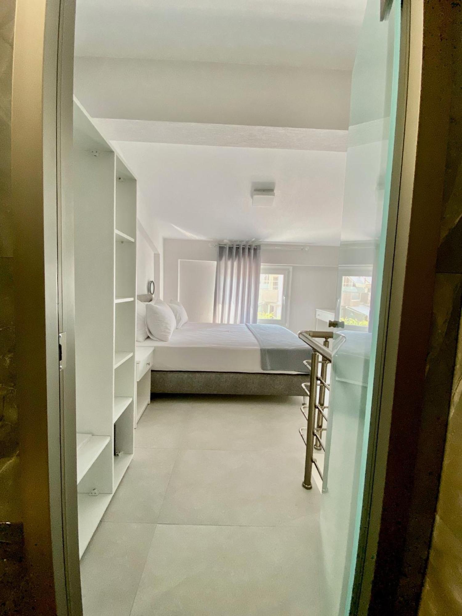 Ferienwohnung Interni Luxury Living Nikiti  Exterior foto