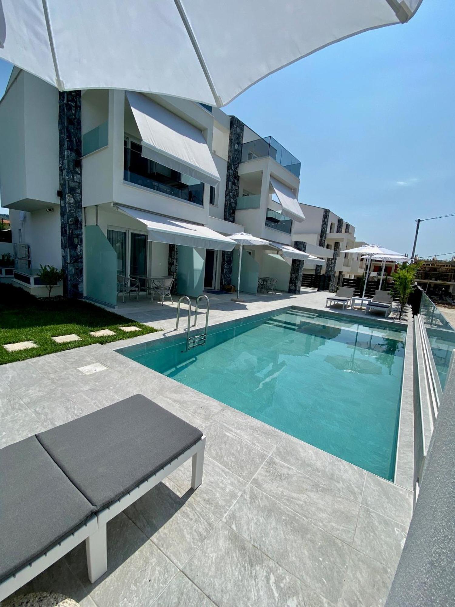 Ferienwohnung Interni Luxury Living Nikiti  Exterior foto